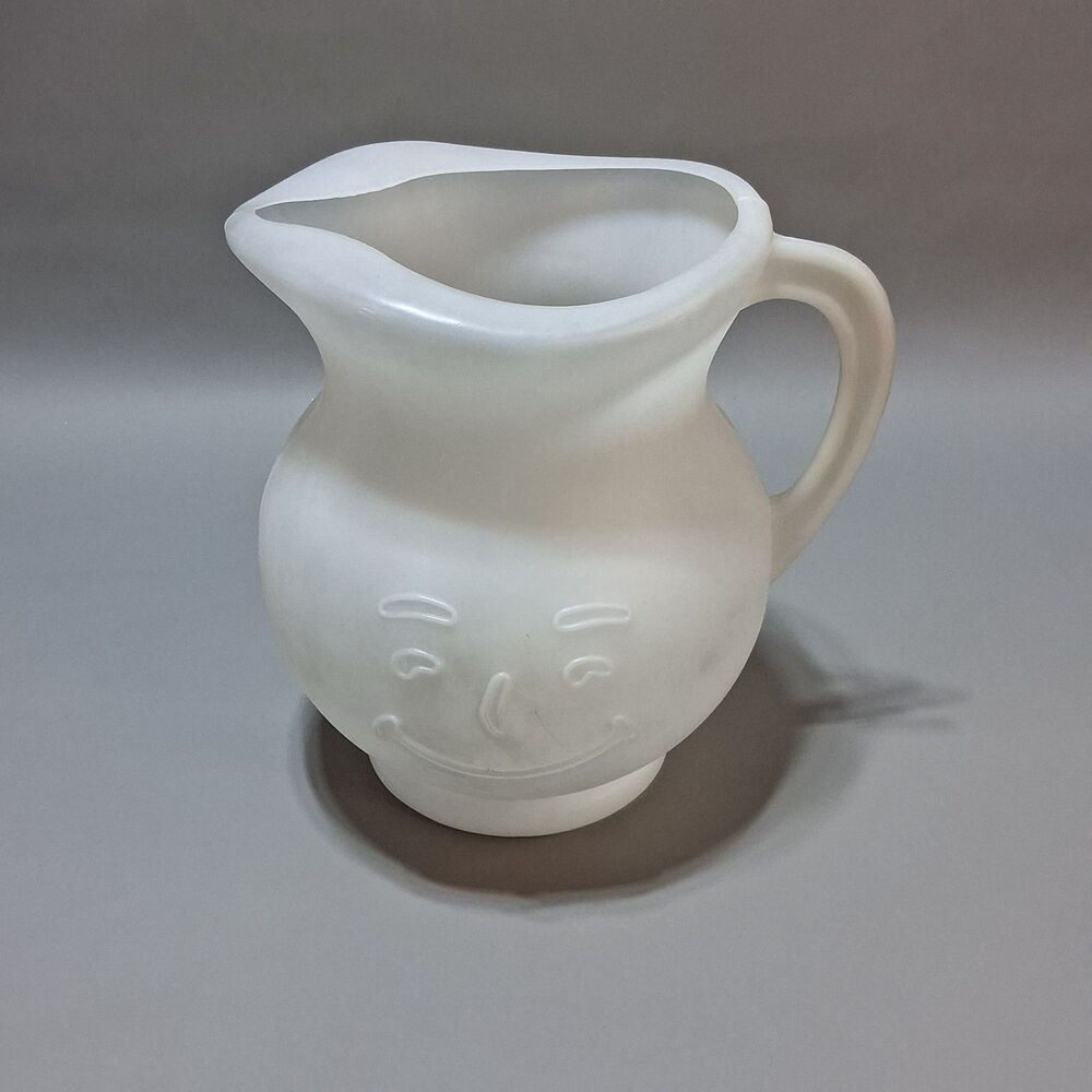 Kool Aid Man White Frosted Plastic Pitcher Smiley Face 2 Quart 1980s Retro